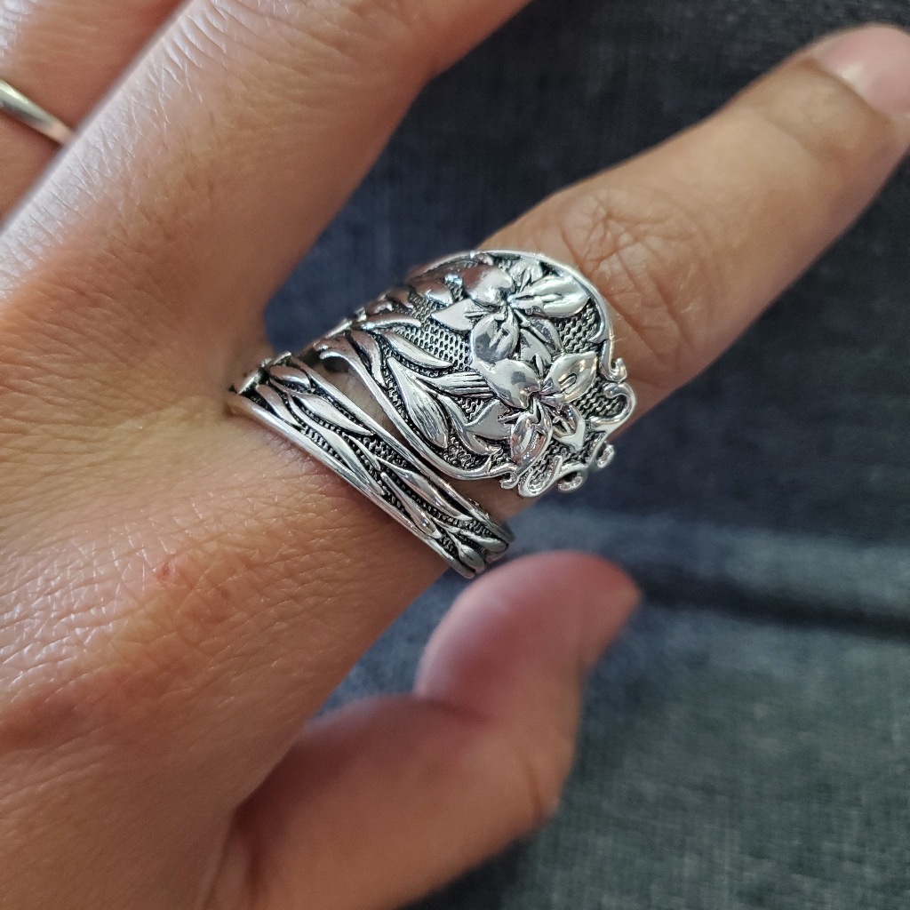 Vintage Old English Spoon Ring